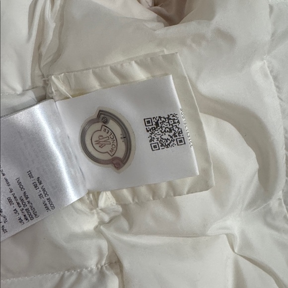 Authentic Moncler Jacket - Picture 7 of 14